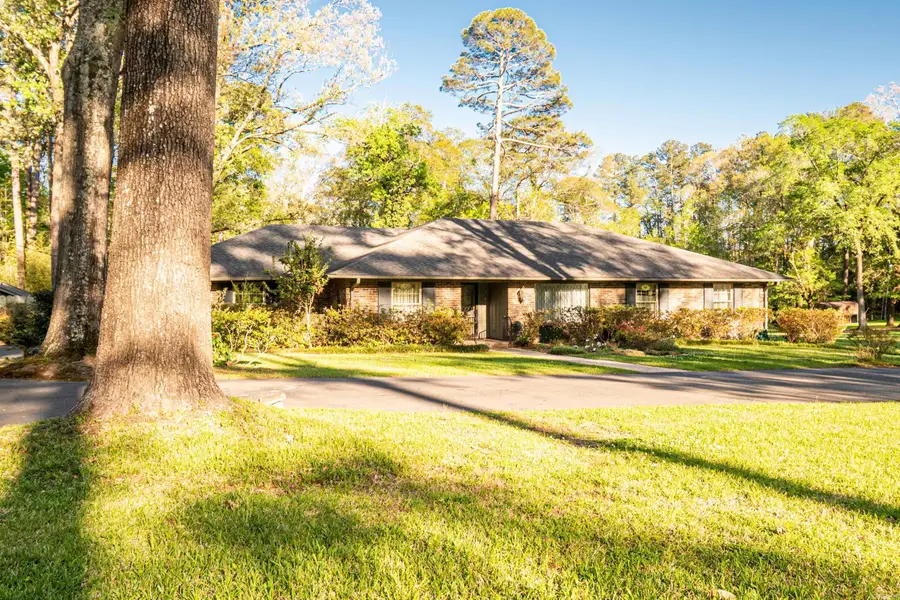 2503 Forest Lawn Avenue, El Dorado, AR 71730 - #2