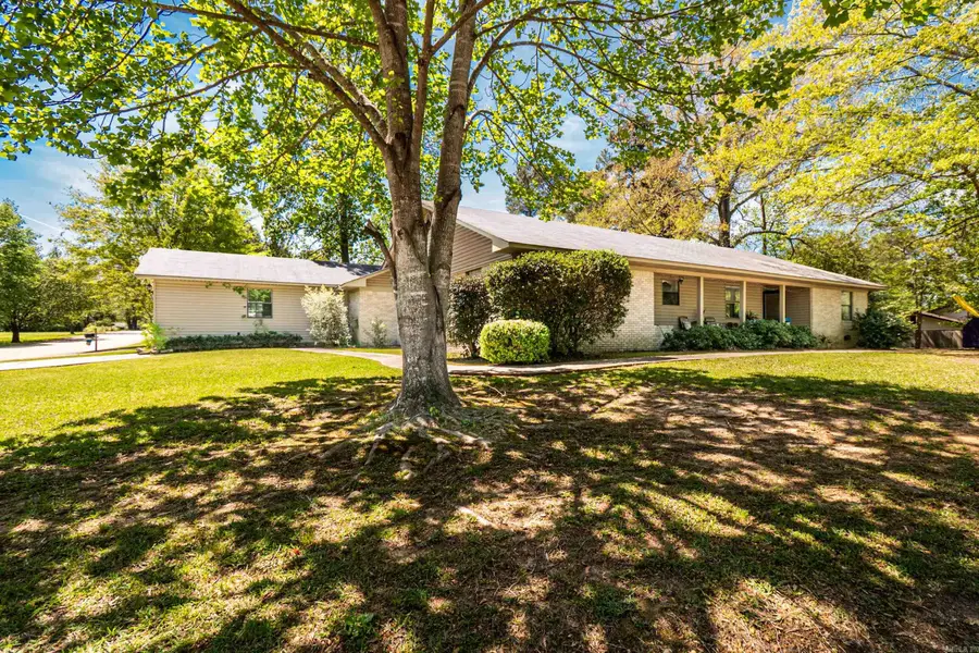 1305 Cypress Dr, El Dorado, AR 71730 - #2