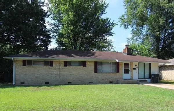 405 Angus Street, Conway, AR 72032
