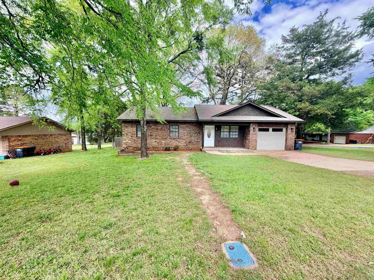 815 E Fir Street, Russellville, AR 72802 - #1