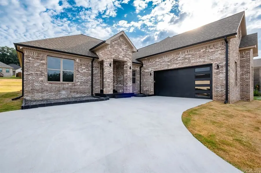 7922 Kanis Pines Drive, Little Rock, AR 72204 - #2