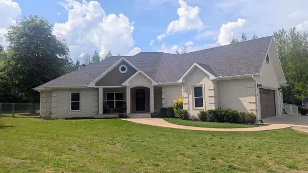 Address Withheld By Seller, Benton, AR 72019