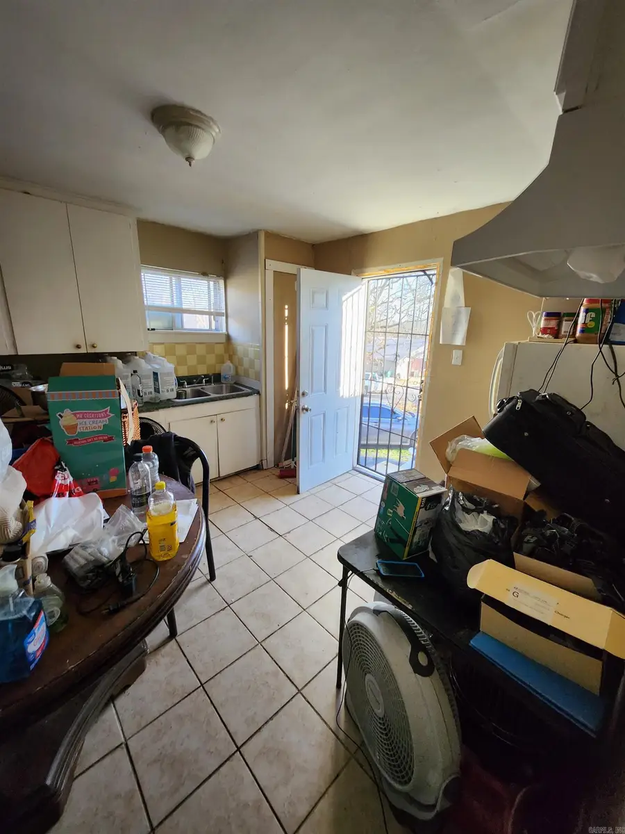 Address Withheld By Seller, Little Rock, AR 72204 - #3