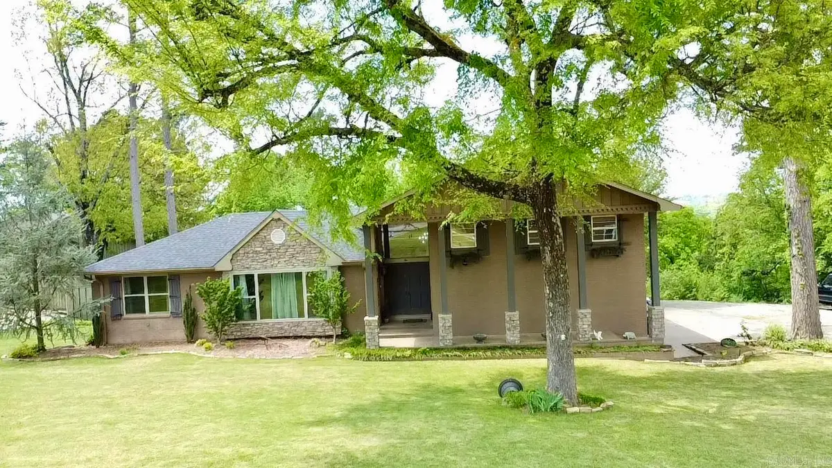 2 Briarwood Ln, Clarksville, AR 72830 - #1