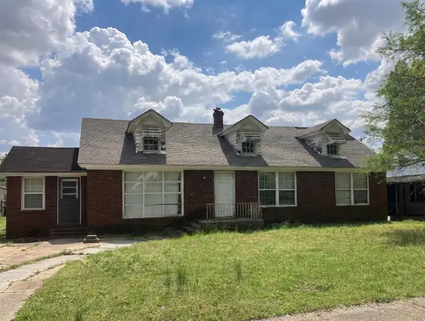 1205 W Walnut Street, Blytheville, AR 72315