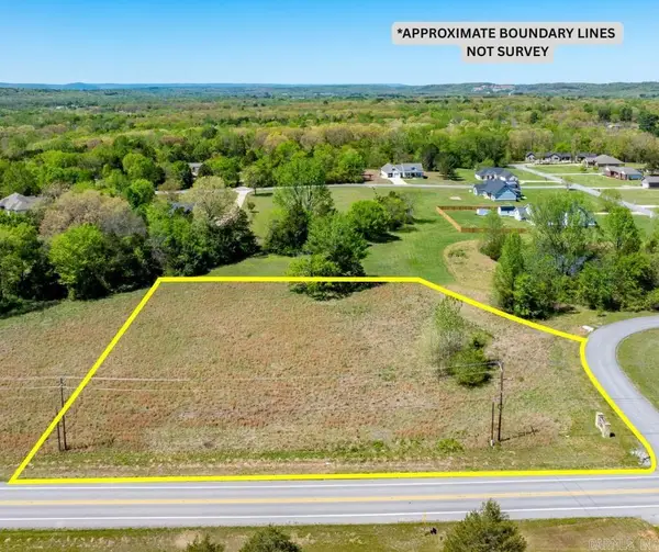 000 Trinity Grove Lane, Batesville, AR 72501
