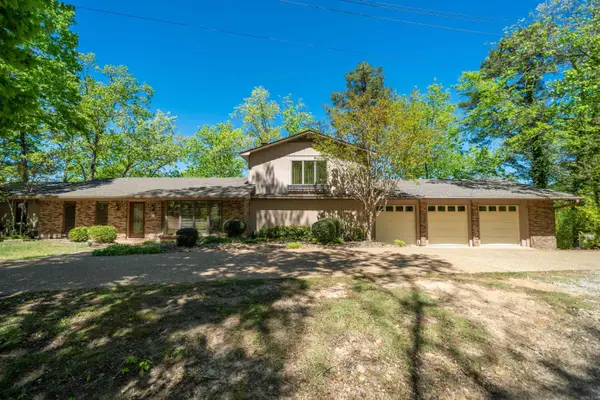 255 Springbrook Drive, Hot Springs, AR 71913