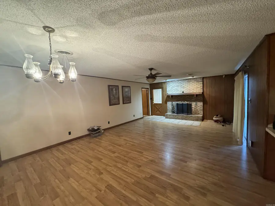 216 W 14th St, Smackover, AR 71762 - #2