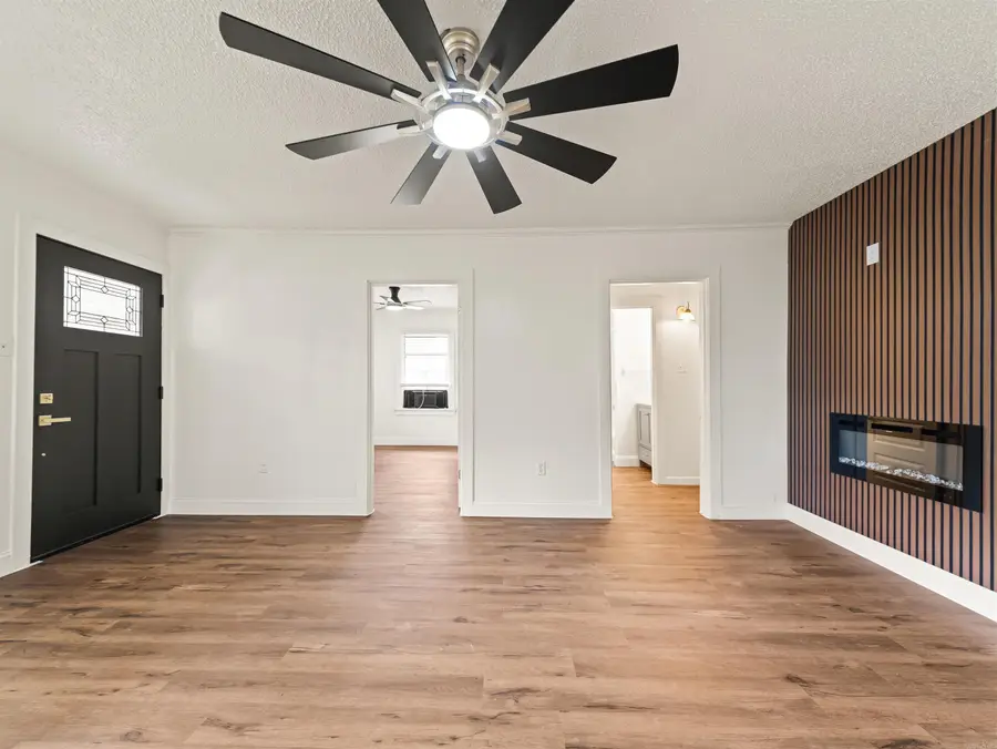 144 Centerview St., Hot Springs, AR 71913 - #3