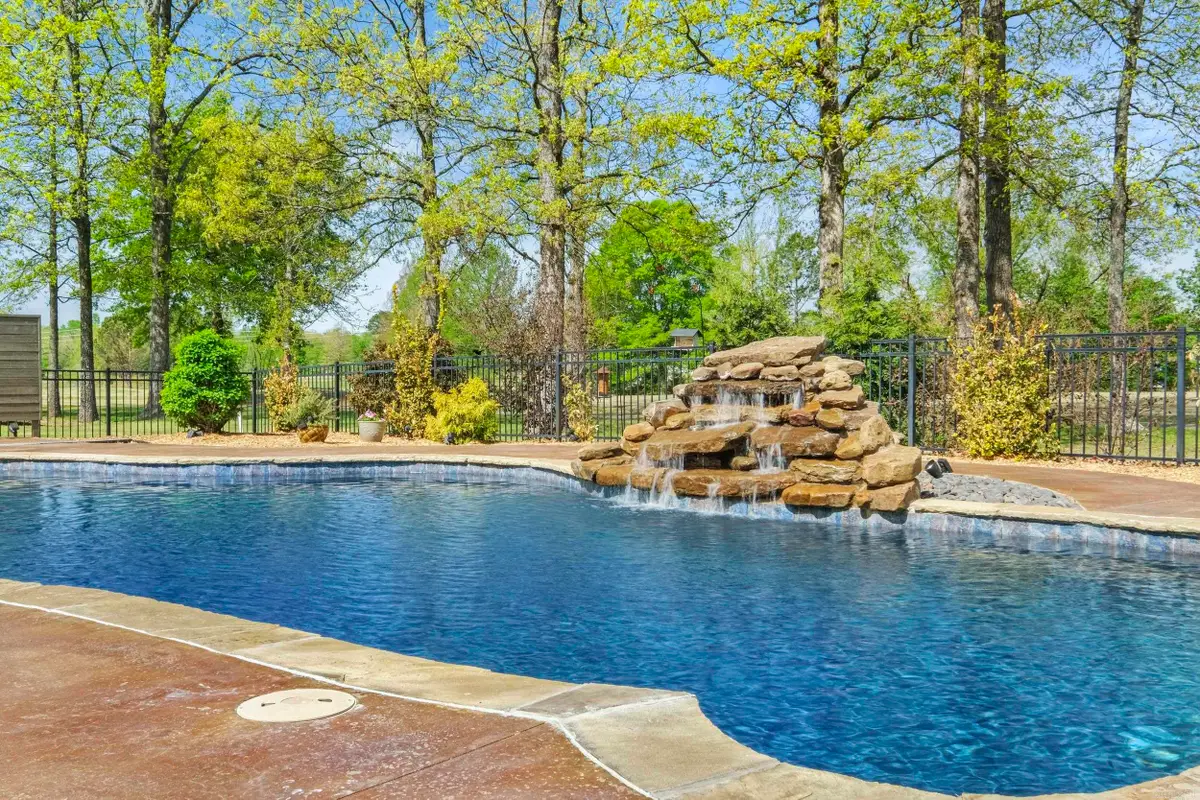 26 Turnberry Dr., Cabot, AR 72023 - #1