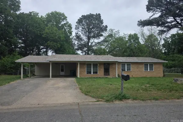 2 White Oak Drive, Conway, AR 72034