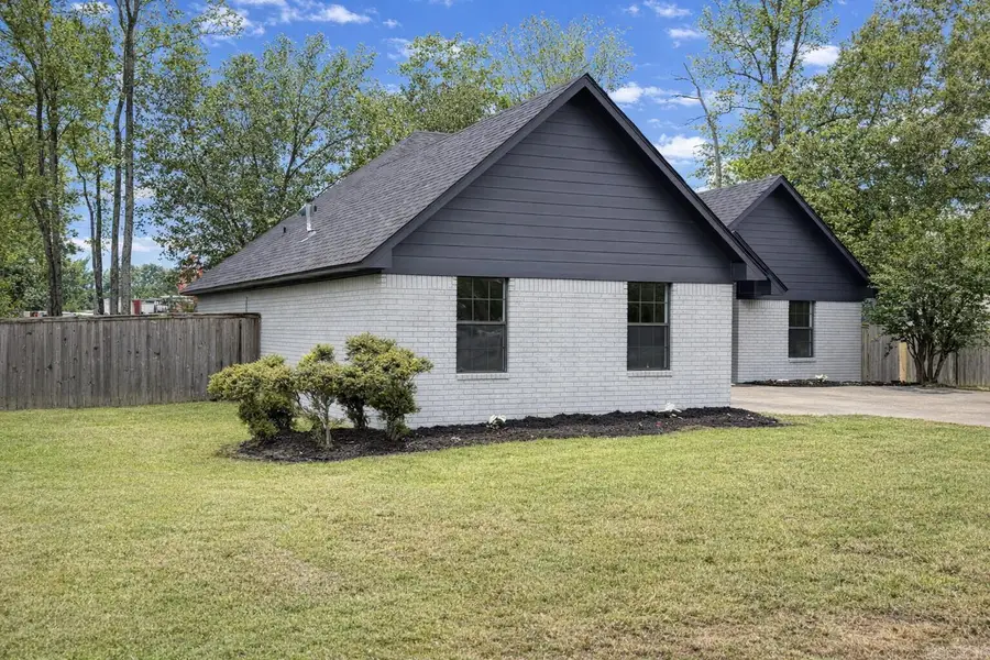 27 Mary Ann Circle, Cabot, AR 72023 - #3