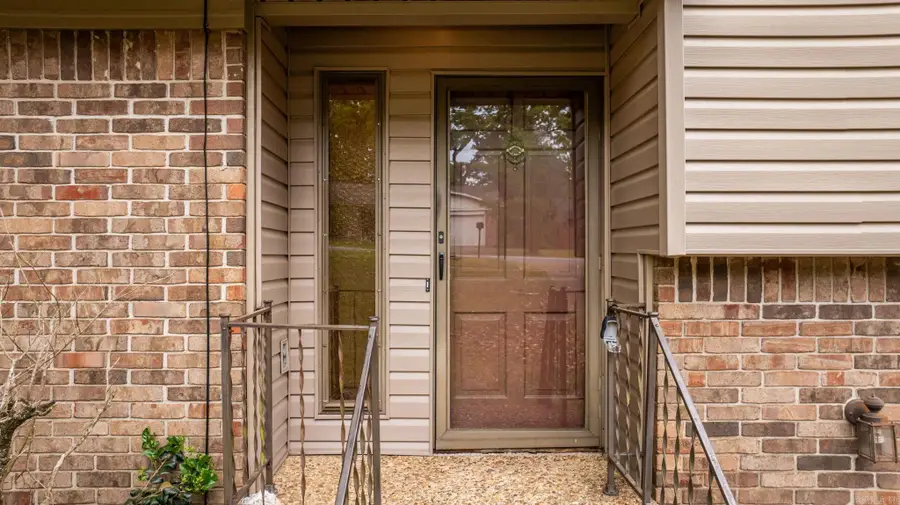 12601 Pleasant Forest Drive, Little Rock, AR 72212 - #2