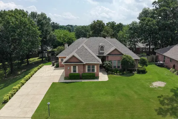 105 Alexwood Drive, Hot Springs, AR 71913