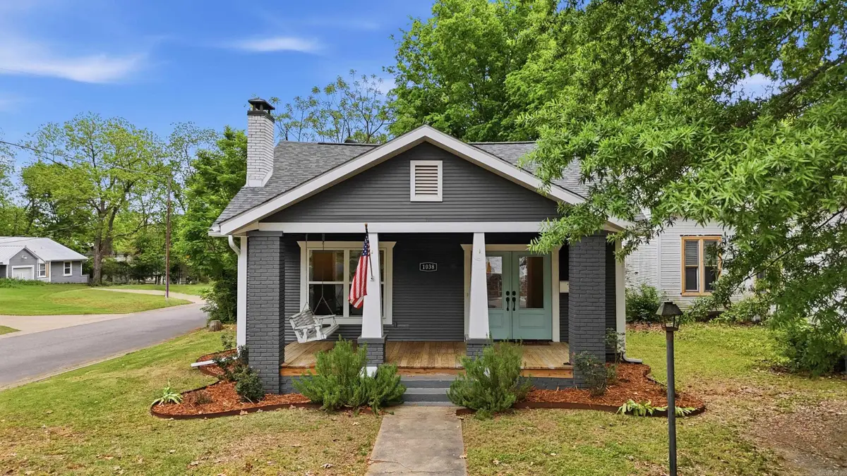 1038 Clifton St, Conway, AR 72034 - #1