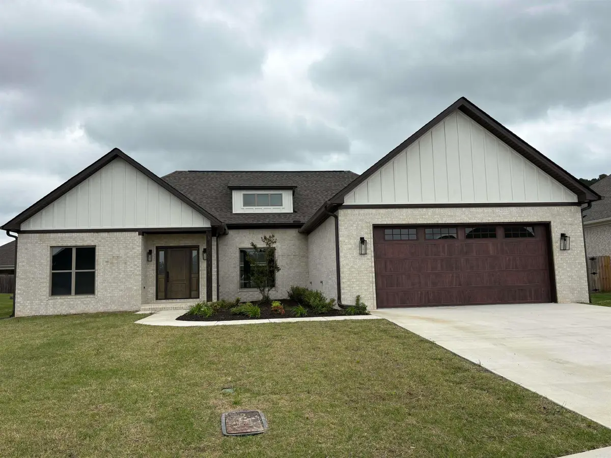 1850 Pecan Creek Drive, Conway, AR 72034 - #1