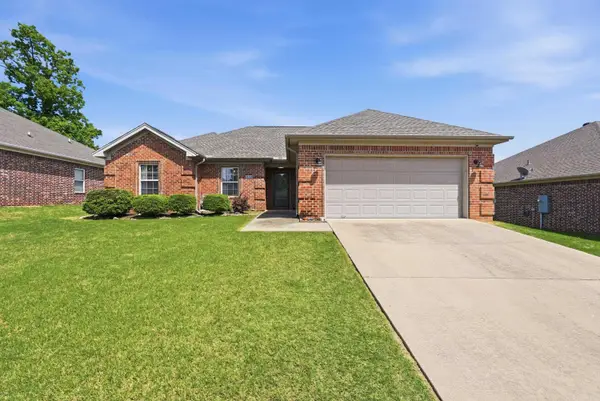312 Sandlewood Drive, Benton, AR 72015