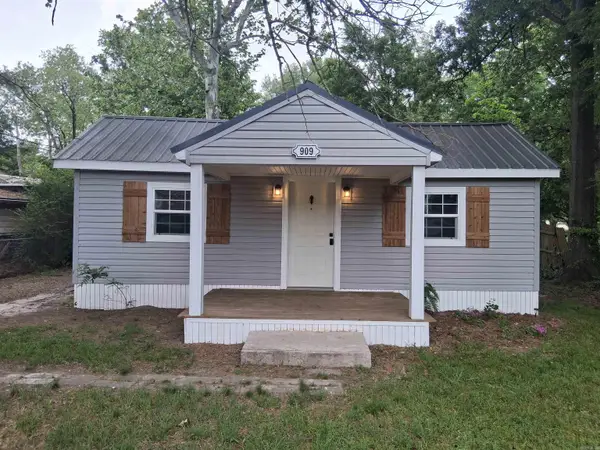 Address Withheld By Seller, Stuttgart, AR 72160
