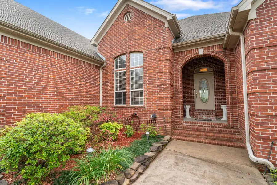 7361 W Ridge Circle, Sherwood, AR 72120 - #2