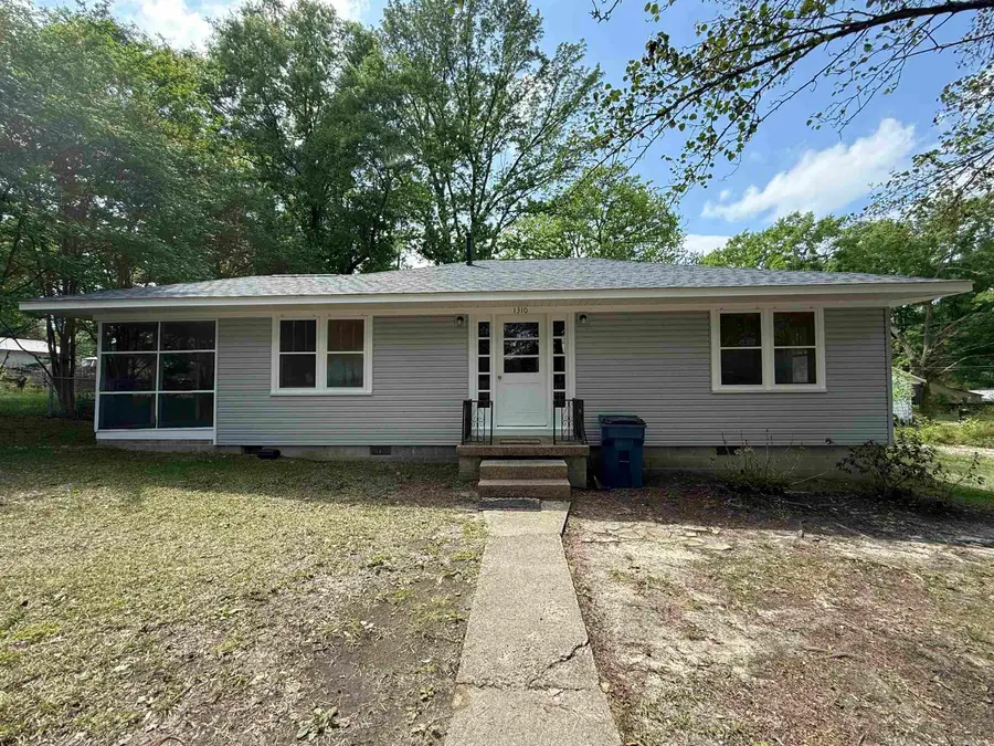 1310 Roosevelt Street, Malvern, AR 72104 - #2