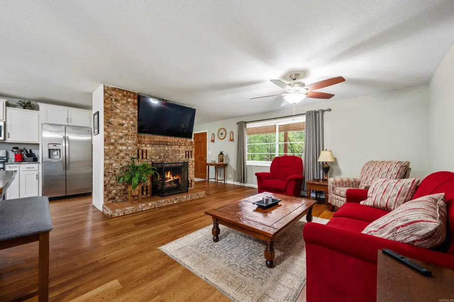 335 Cimmaron Street, Hot Springs, AR 71913 - #2