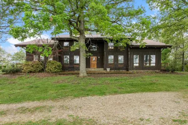 Address Withheld By Seller, Berryville, AR 72616