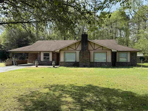 10708 Lee Springs Road, Pine Bluff, AR 71603