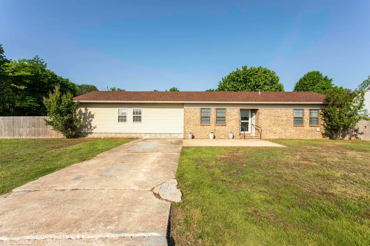 330 Camie Drive, Walnut Ridge, AR 72476 - #1