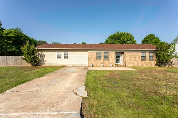 330 Camie Drive, Walnut Ridge, AR 72476