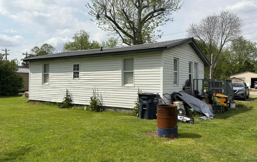 631 E Castleberry Street, Piggott, AR 72454 - #3