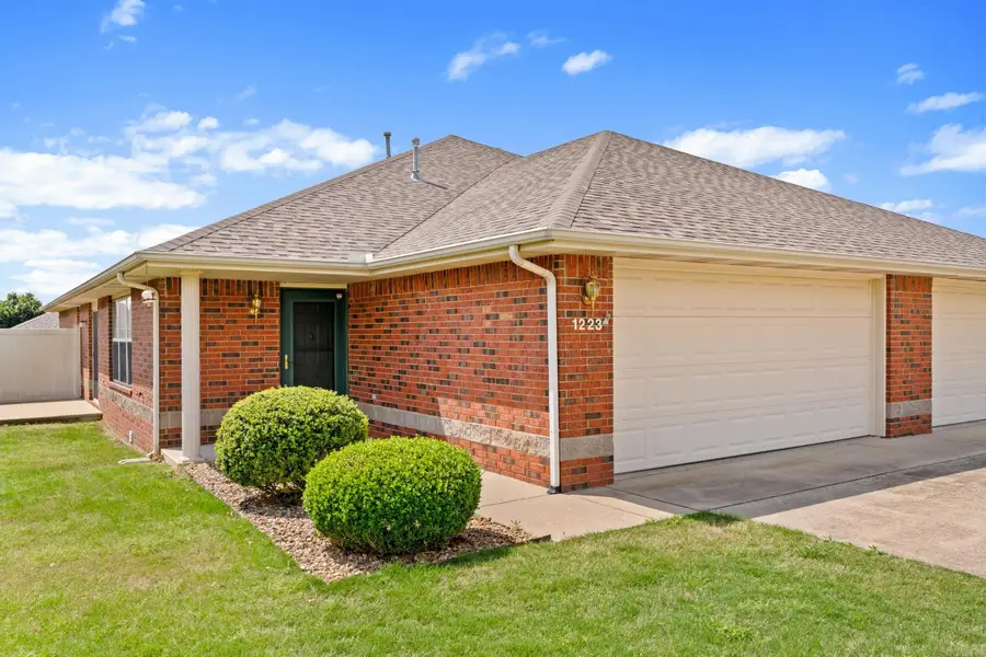 1223 Willowbrook Drive, Mountain Home, AR 72653 - #2