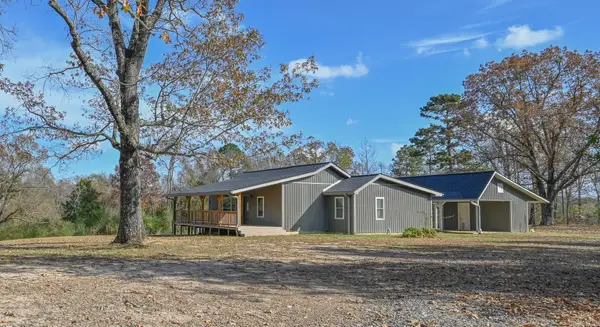 2210 S Reine Street, Mena, AR 71953