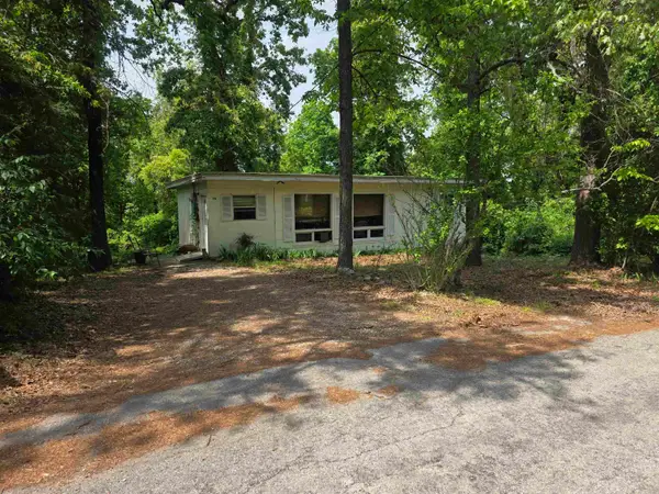 76 Hiawatha Drive, Cherokee Village, AR 72529
