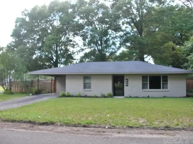 610 6th Ave, Conway, AR 72032 - #1