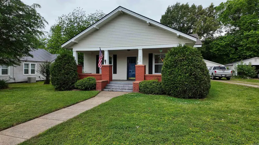 708 N 5th Street, Paris, AR 72855 - #2