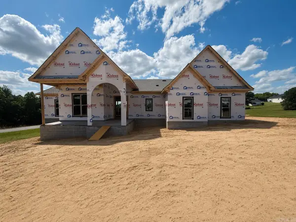 1 Bella View Drive, Greenbrier, AR 72058