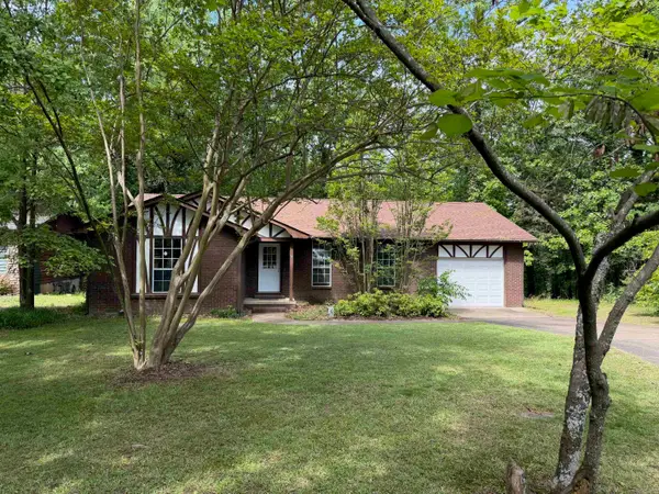 9 King Drive, Clarksville, AR 72830