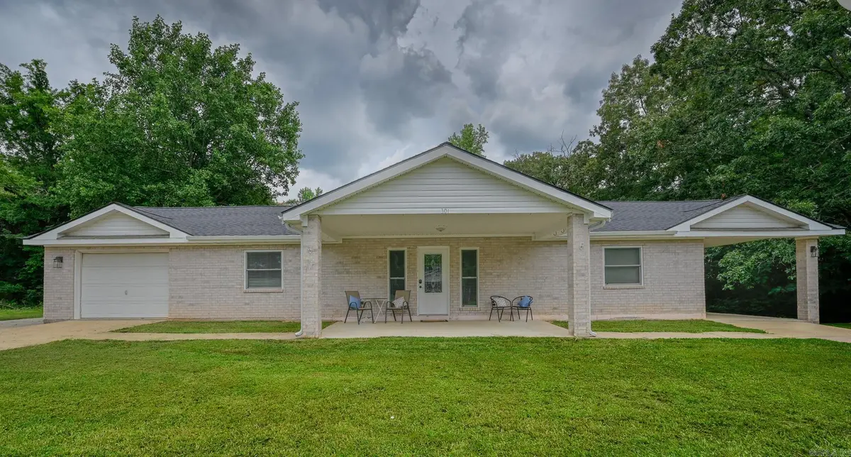 301 Bixler, Mena, AR 71953 - #1