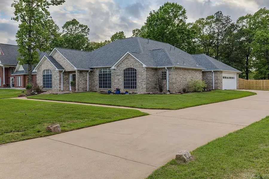 7101 Tall Oaks Drive, Texarkana, AR 71854 - #3