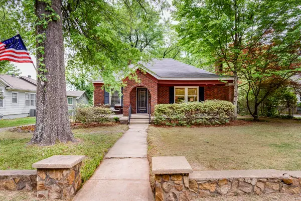 2719 N University Avenue, Little Rock, AR 72207