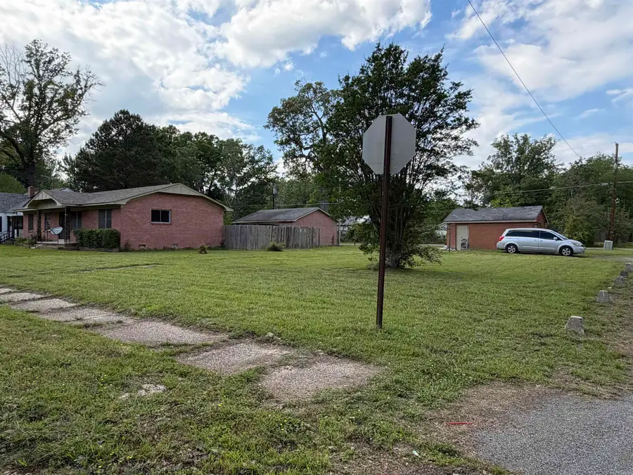 1903 W 25th, Pine Bluff, AR 71603 - #2