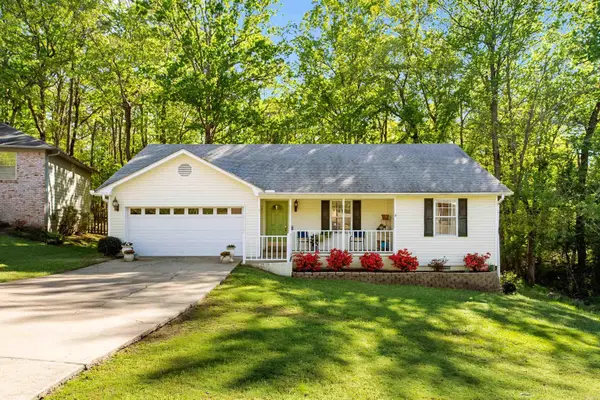 9 Honey Locust Court, Little Rock, AR 72211