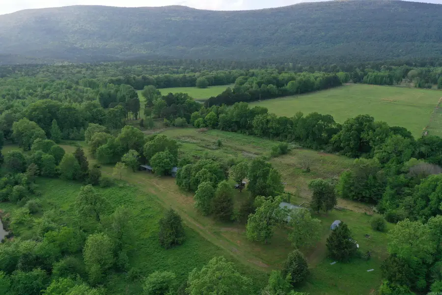 5285 Centerpoint Road, Waldron, AR 72958 - #2