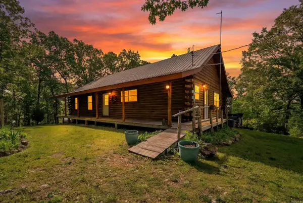 3804 Mc 6074 Road, Flippin, AR 72634