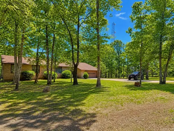 13160 N Heber Springs Road, Locust Grove, AR 72550