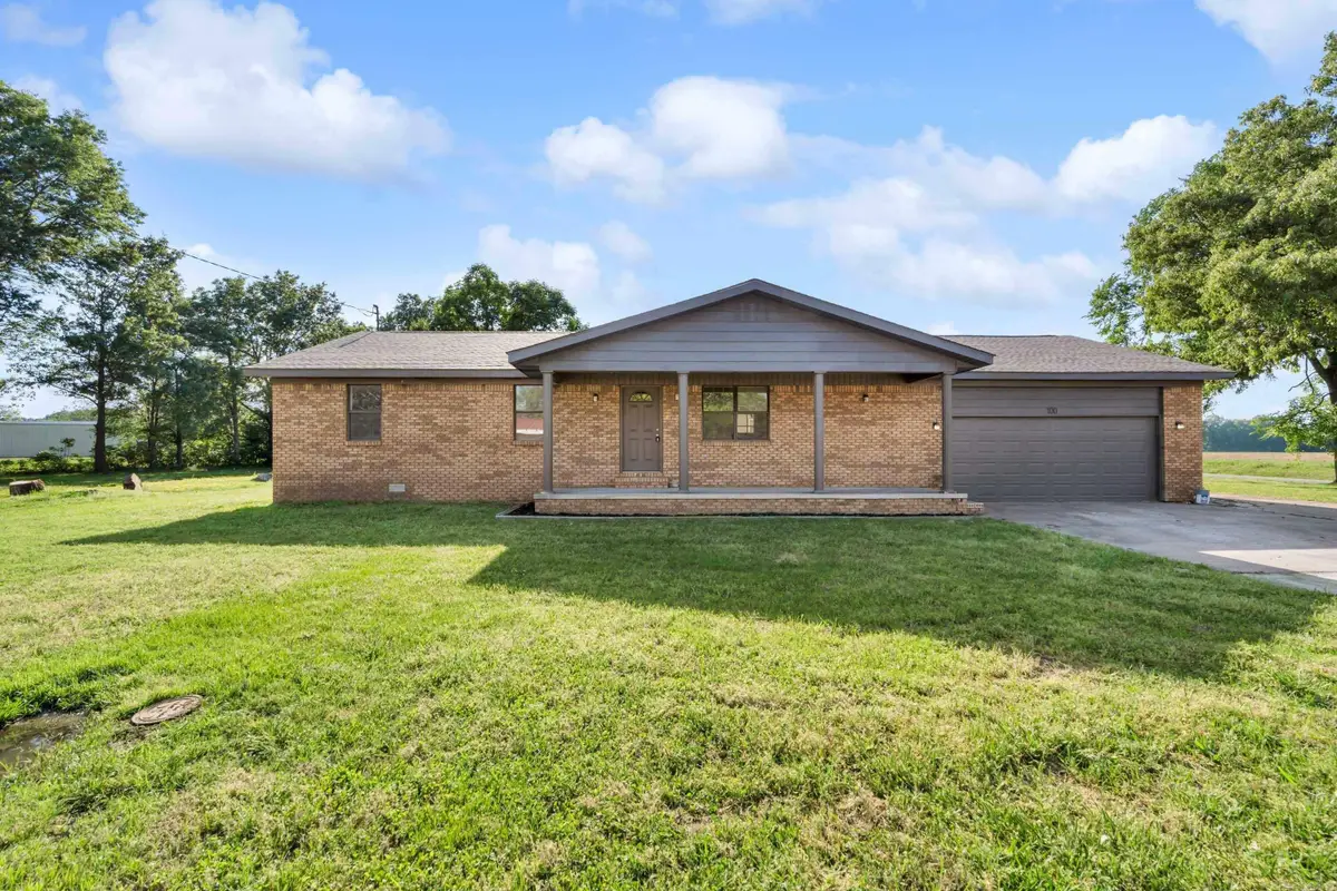 100 S 22nd Avenue, Paragould, AR 72450 - #1