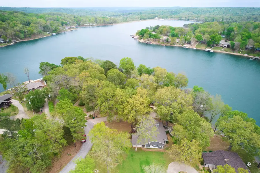 12 Winnebago Ter, Cherokee Village, AR 72529 - #3