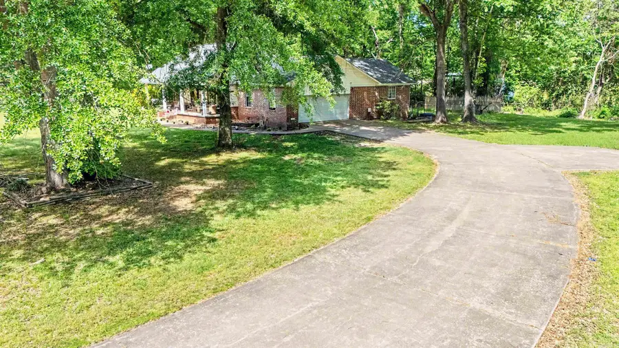 12 Wintercreek Drive, Mayflower, AR 72106 - #2