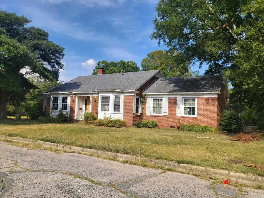 1707 S Oak Street, Pine Bluff, AR 71601 - #2