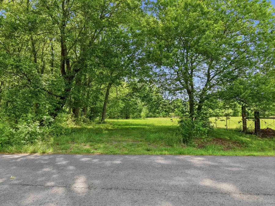 18 Deerfield Lane, Vilonia, AR 72173 - #2